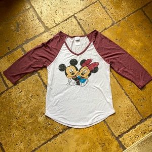 Disney Mickey & Minnie 3/4 sleeve V neck tee